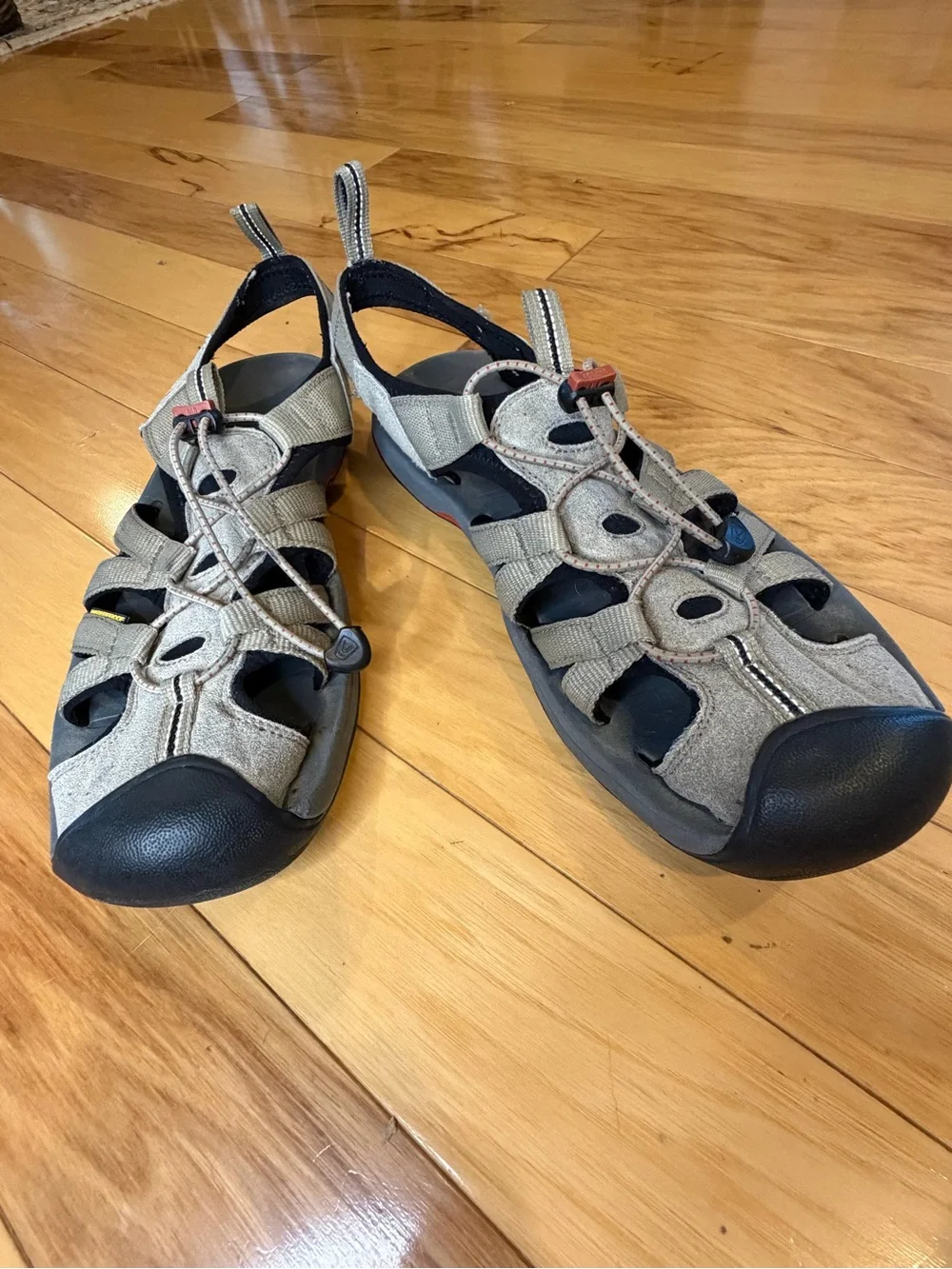 KEEN Newport H2 Men’s Waterproof Sandals Sz 11.5 Taupe Gray Hiking Water Shoes